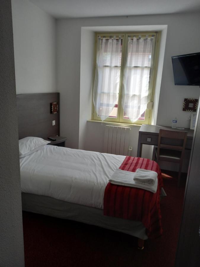Hotel Des Voyageurs Pont-de-Roide 외부 사진
